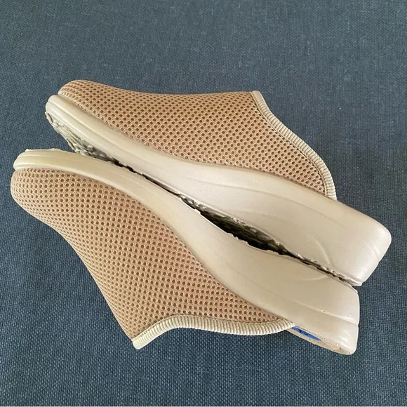 Fly Flot Clog Slip-on Mule Tan Mesh Comfort Anti-shock Anatomic Size US 7.5 - Picture 5 of 11